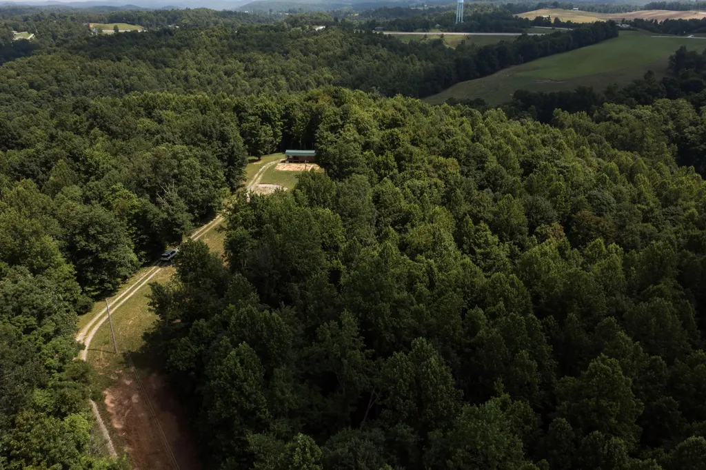 159 Stiltner Lane Frenchburg KY 40322