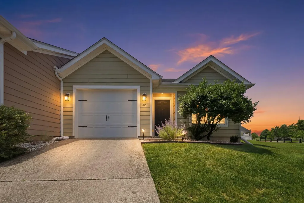 215 Charleston Court Frankfort KY 40601