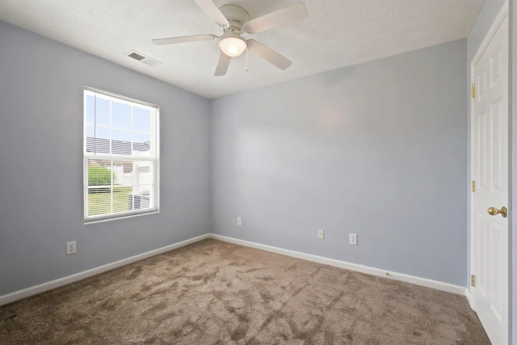 215 Charleston Court Frankfort KY 40601