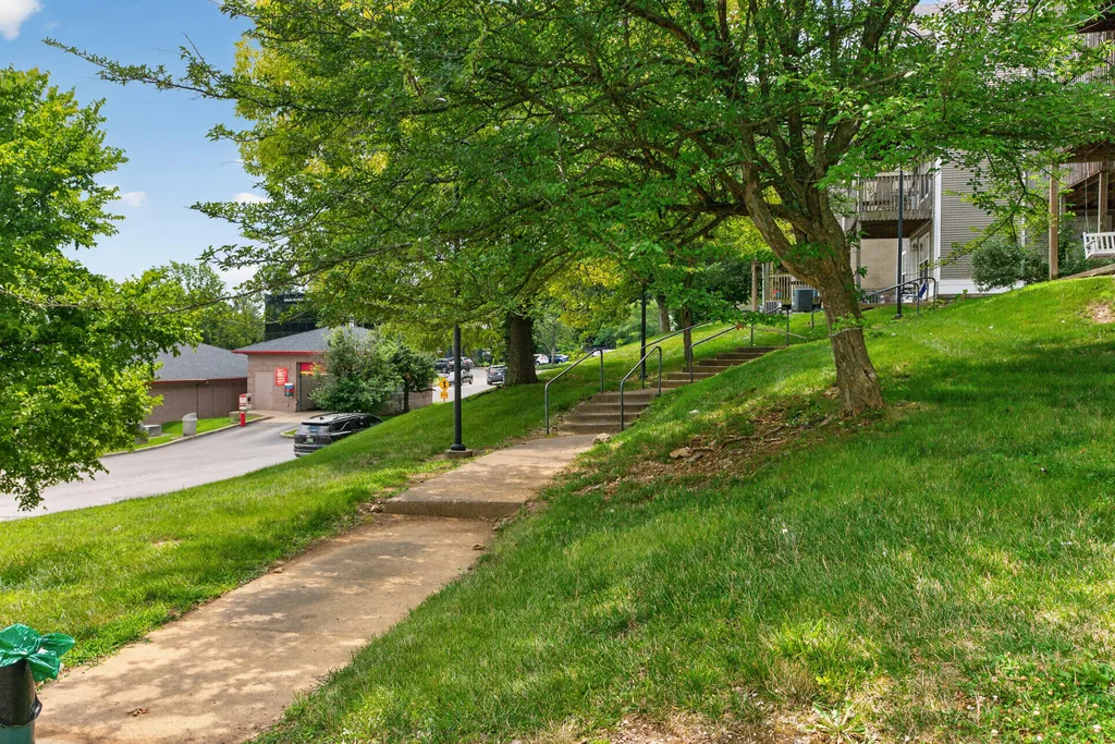 857 Malabu Drive Lexington KY 40502