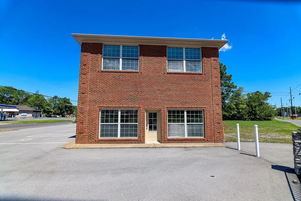 800 Coldwater Road Murray KY 42071
