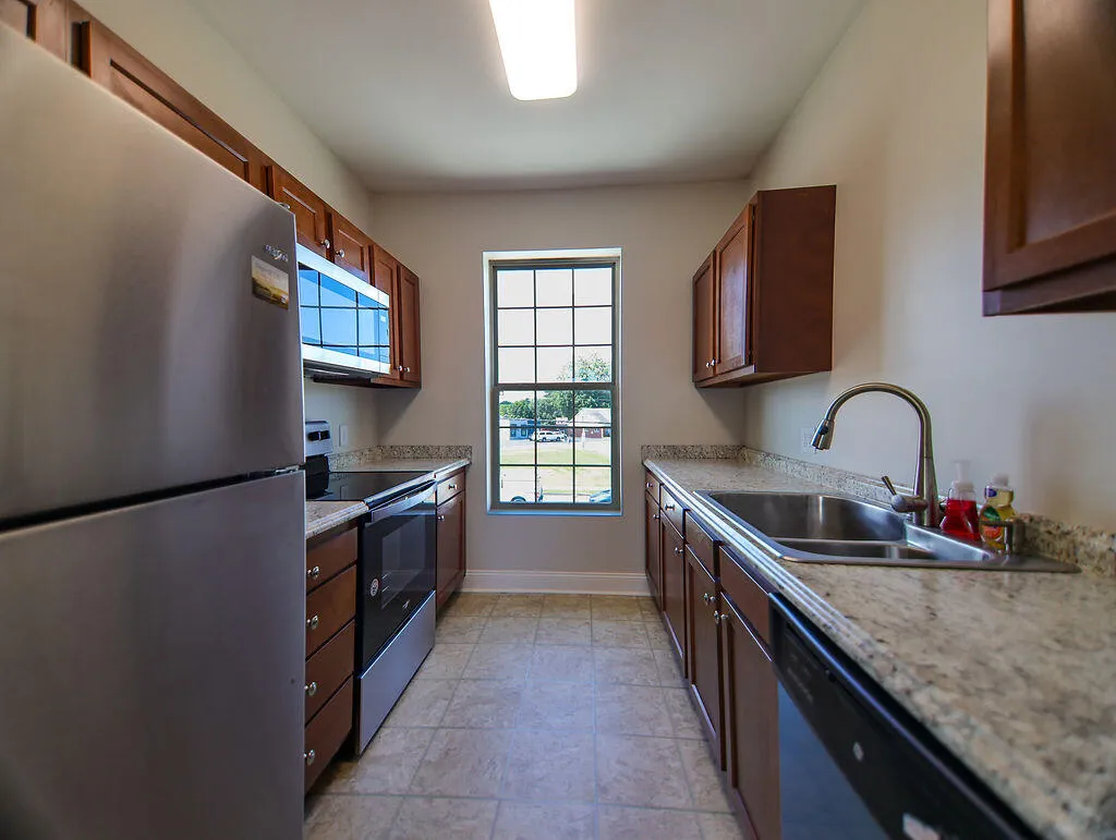 800 Coldwater Road Murray KY 42071