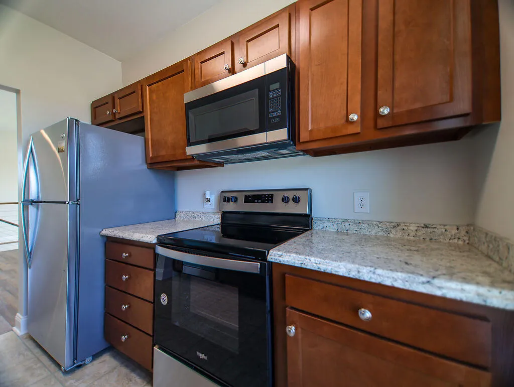 800 Coldwater Road Murray KY 42071