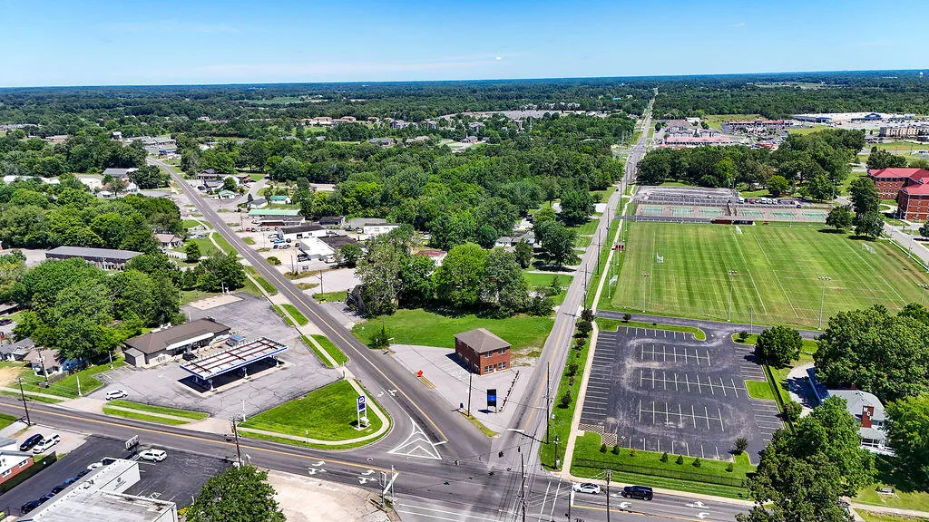 800 Coldwater Road Murray KY 42071