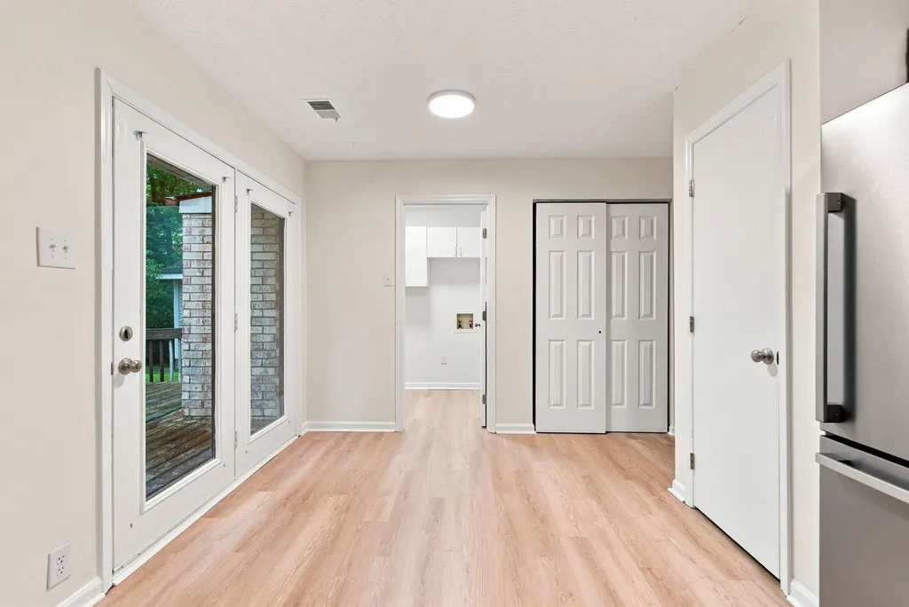 1557 Flora Glen Way Lexington KY 40515