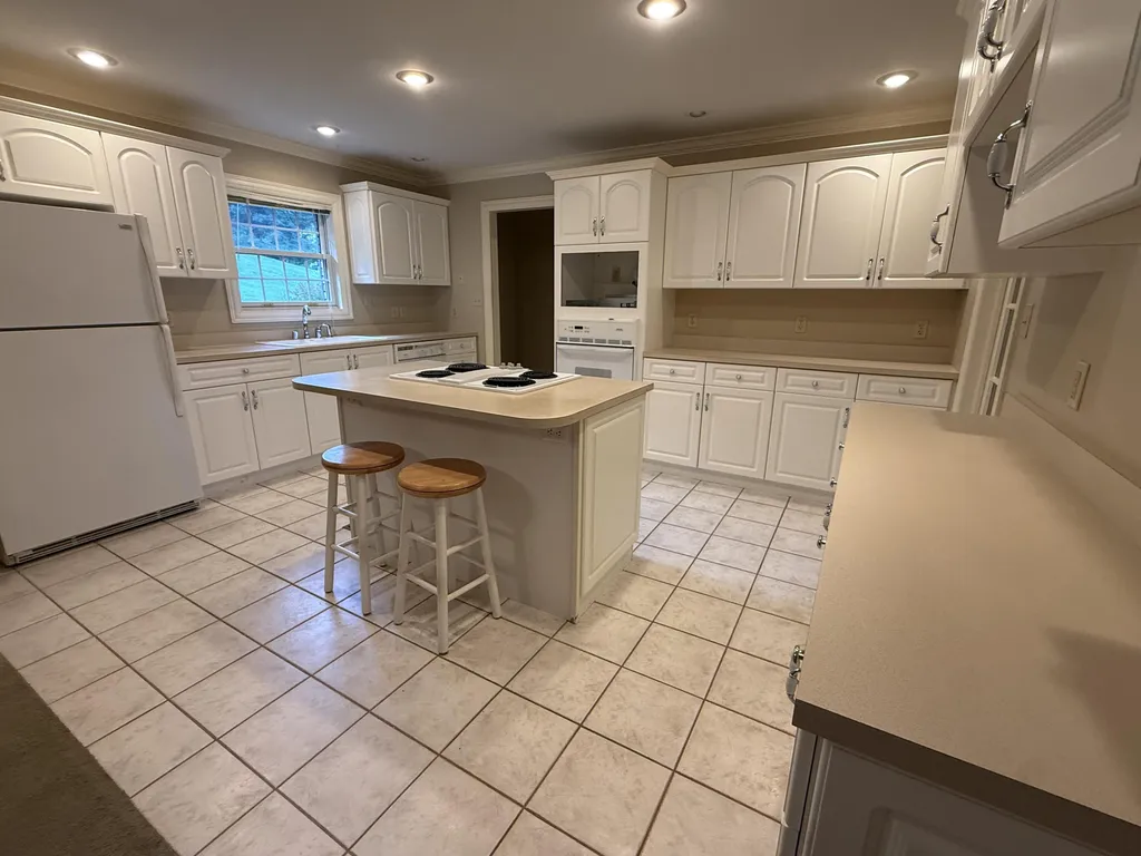 1165 Conley Road London KY 40744