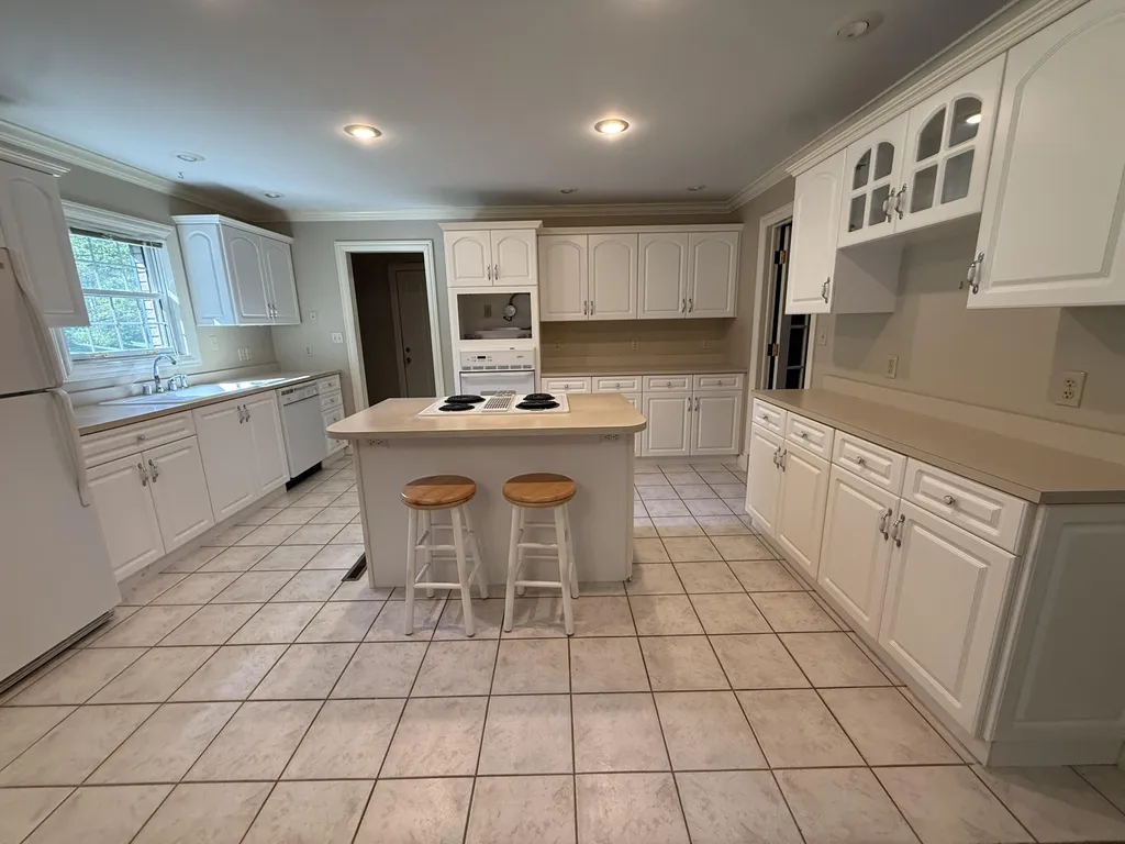 1165 Conley Road London KY 40744