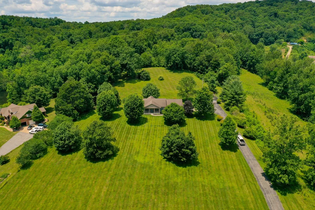 1165 Conley Road London KY 40744