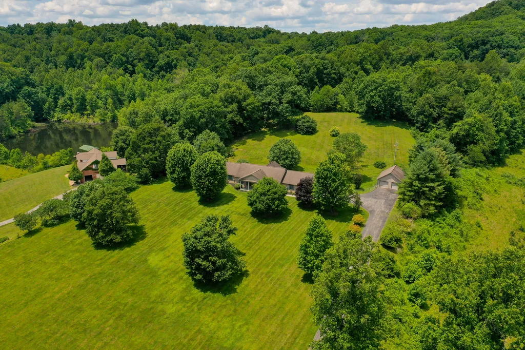 1165 Conley Road London KY 40744