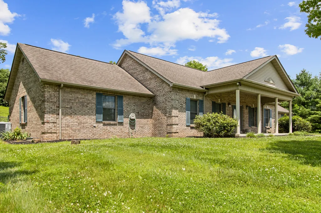 1165 Conley Road London KY 40744