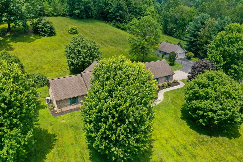 1165 Conley Road London KY 40744