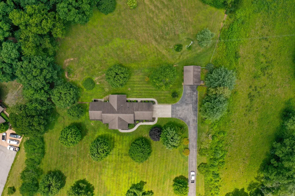 1165 Conley Road London KY 40744