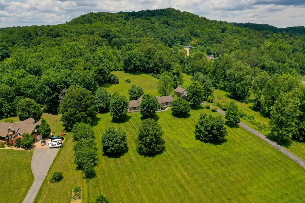 1165 Conley Road London KY 40744