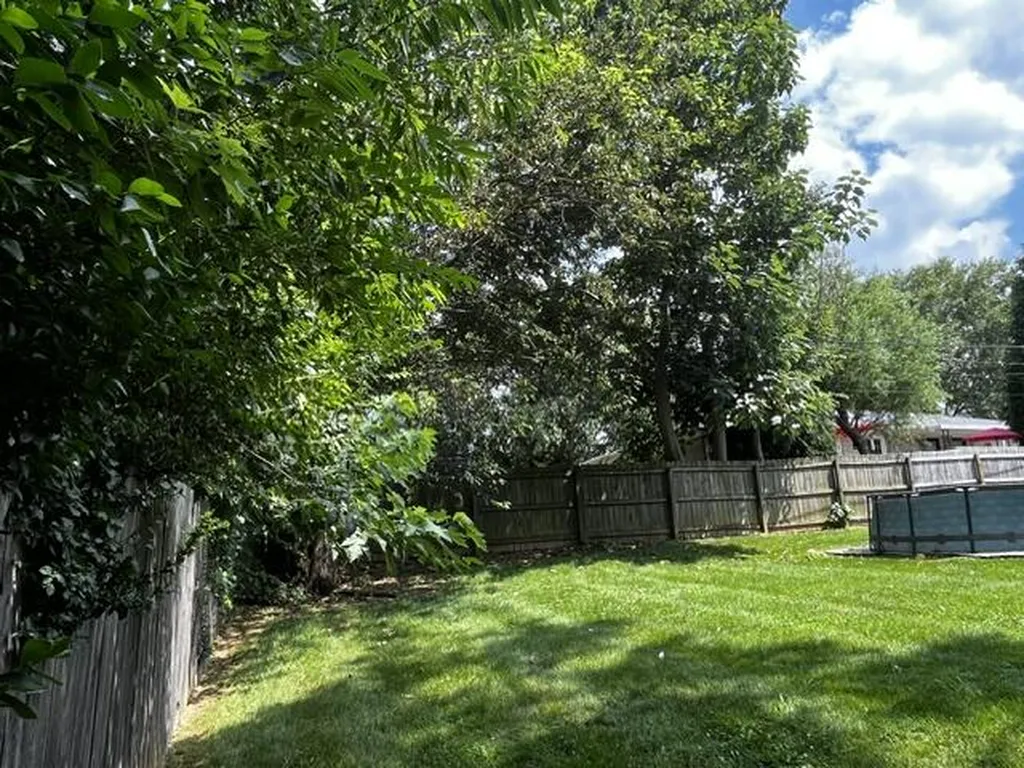 737 Kingston Road Lexington KY 40505