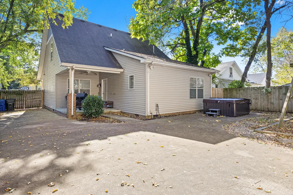 229 Lincoln Avenue Lexington KY 40502