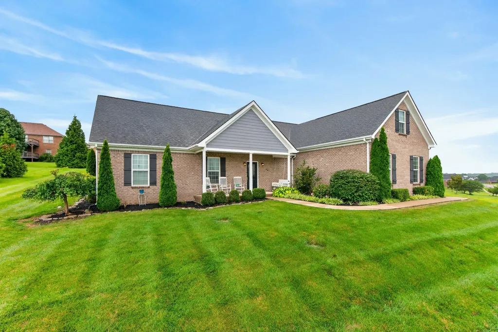 243 Inverness Trail Richmond KY 40475