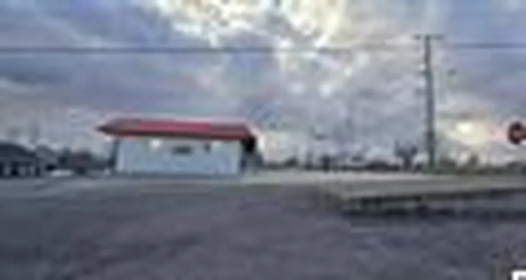 304 W Walnut Street Mayfield KY 42066