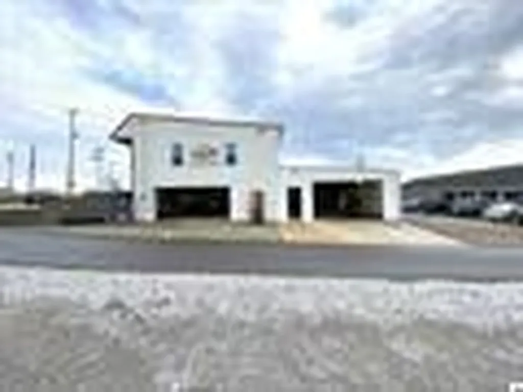 304 W Walnut Street Mayfield KY 42066