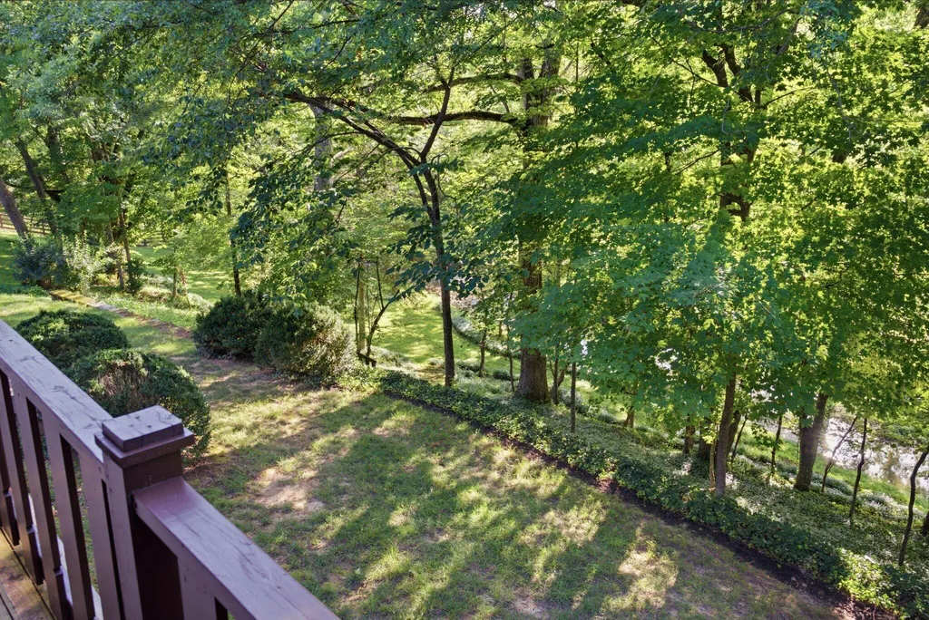 305 Beech Street Monticello KY 42633