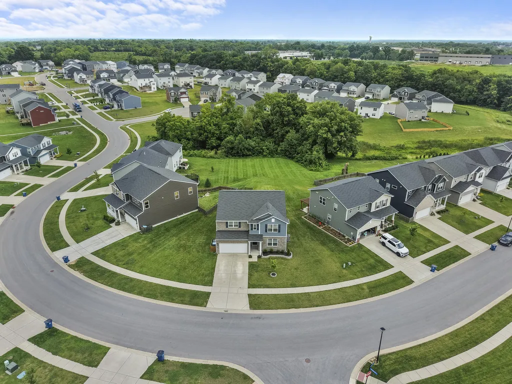 214 Ardmore Crossing Drive Shelbyville KY 40065