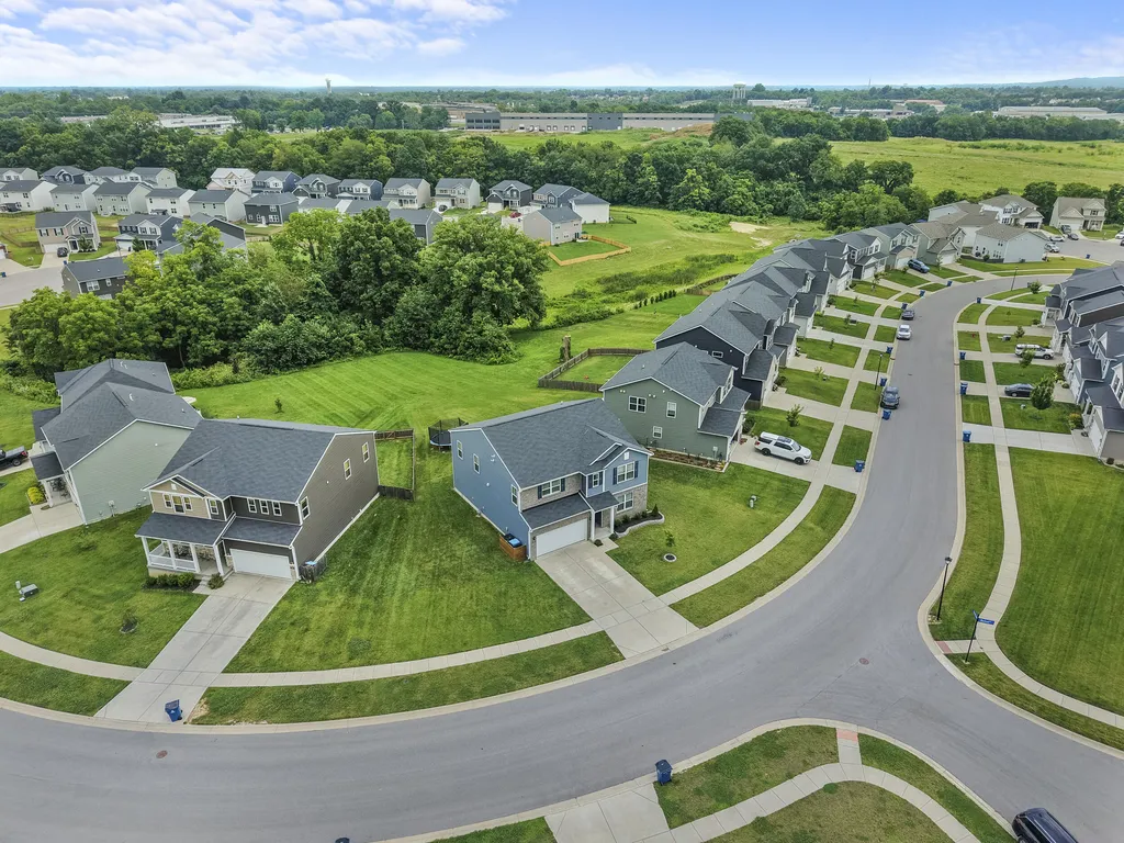 214 Ardmore Crossing Drive Shelbyville KY 40065