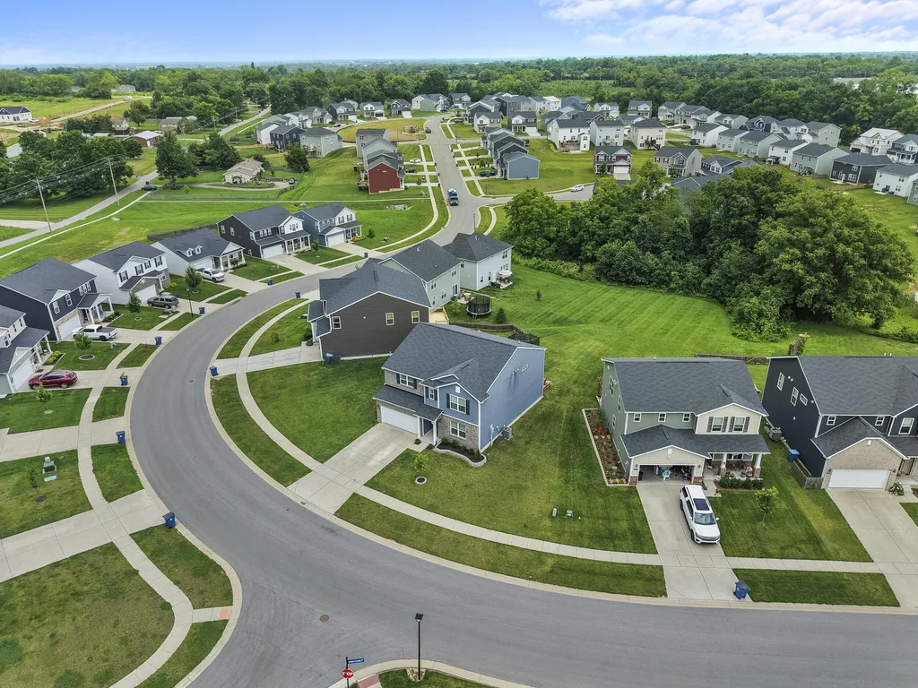 214 Ardmore Crossing Drive Shelbyville KY 40065