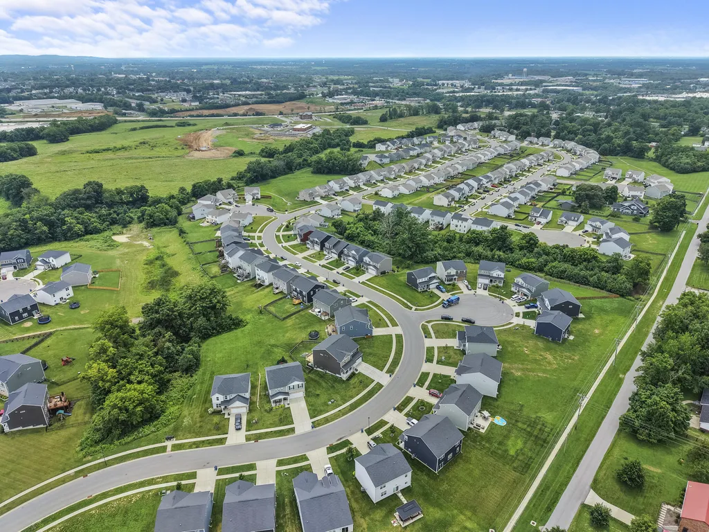 214 Ardmore Crossing Drive Shelbyville KY 40065
