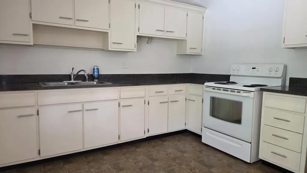 1021 St Martins Avenue Lexington KY 40511