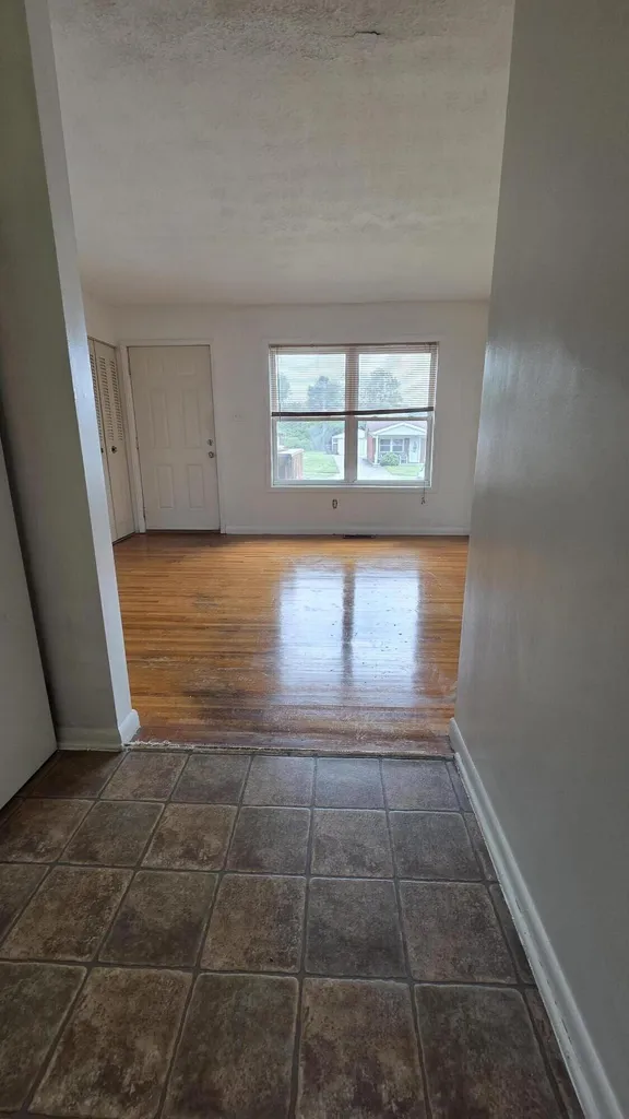 1021 St Martins Avenue Lexington KY 40511
