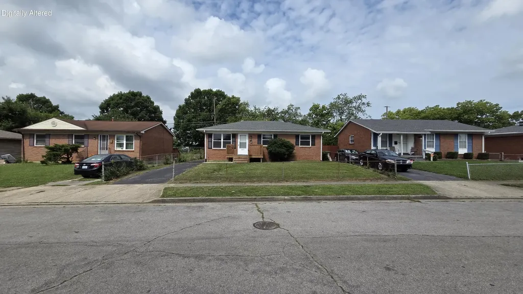 1021 St Martins Avenue Lexington KY 40511