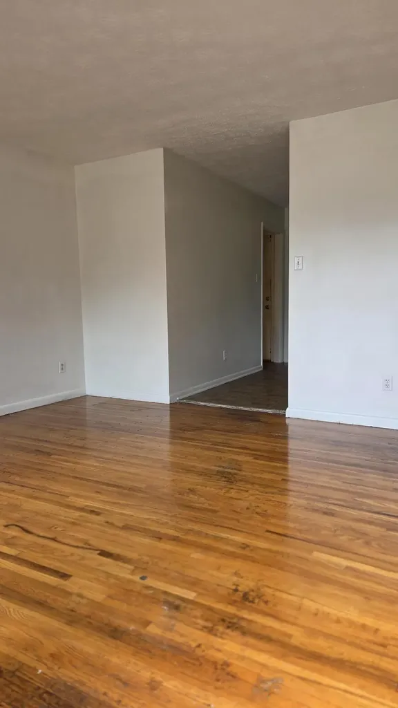 1021 St Martins Avenue Lexington KY 40511