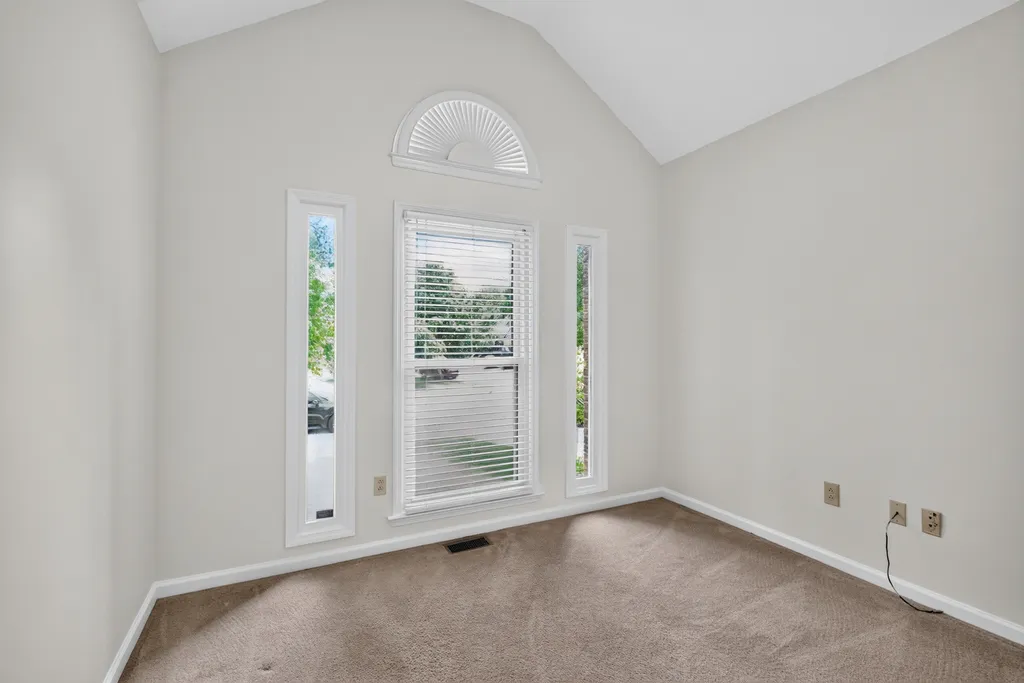 3652 Fair Ridge Drive Lexington KY 40509