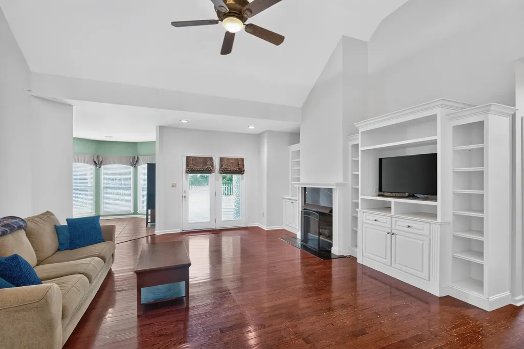3652 Fair Ridge Drive Lexington KY 40509