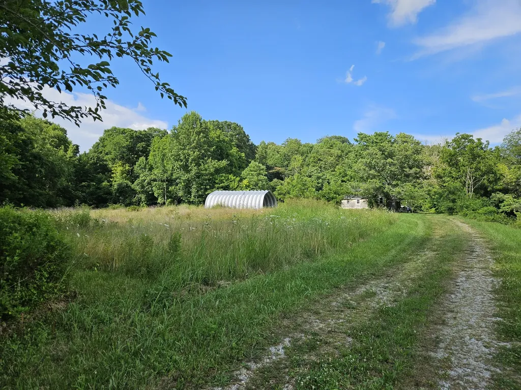 3817 Kentucky 501 Kings Mountain KY 40442