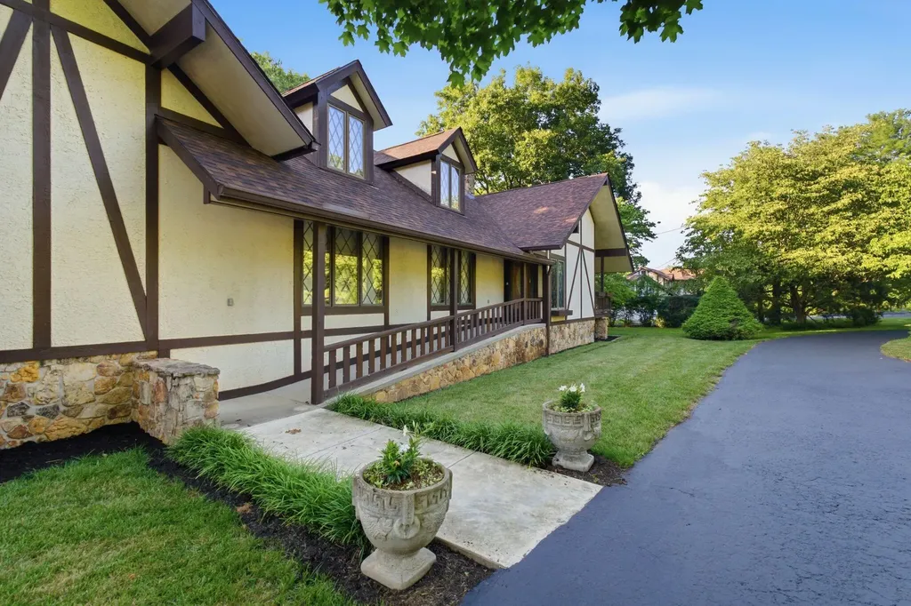 305 Beech Street Monticello KY 42633