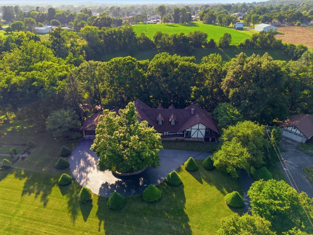 305 Beech Street Monticello KY 42633