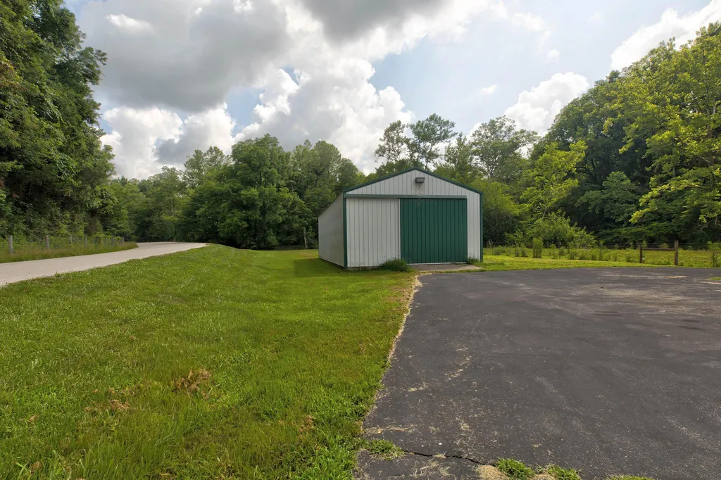 2350 Kiddville Road Mt Sterling KY 40353