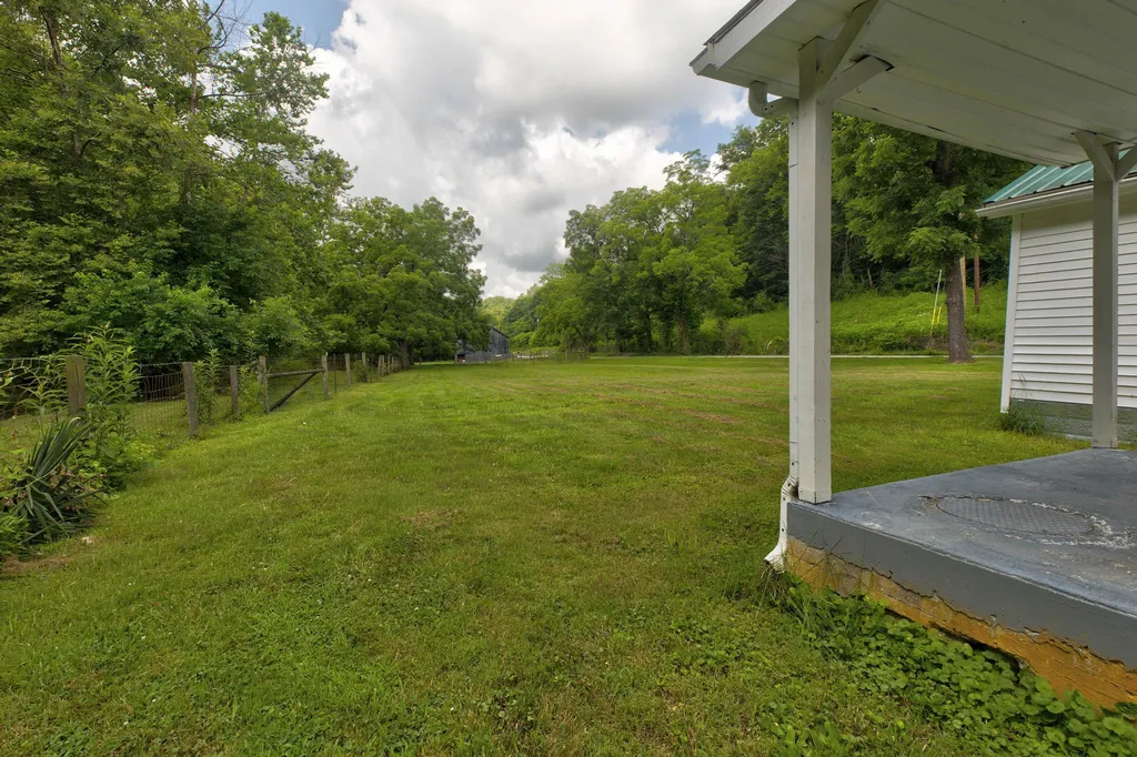 2350 Kiddville Road Mt Sterling KY 40353
