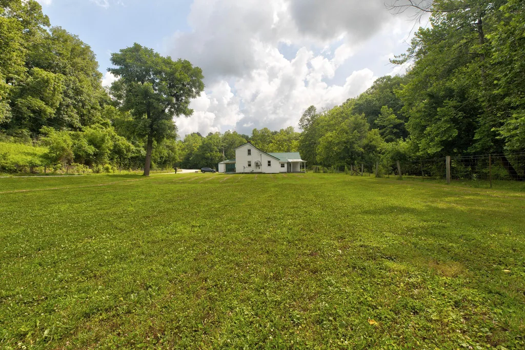 2350 Kiddville Road Mt Sterling KY 40353