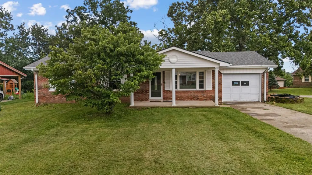102 Rebecca Drive Richmond KY 40475