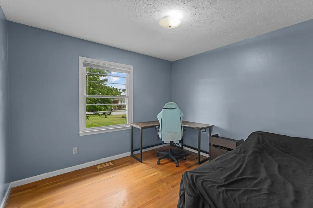 102 Rebecca Drive Richmond KY 40475