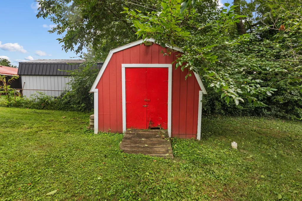 102 Rebecca Drive Richmond KY 40475