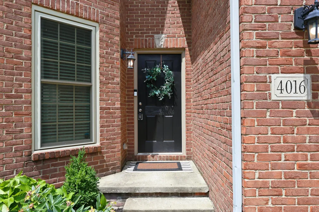 4016 Sweetspire Drive Lexington KY 40514