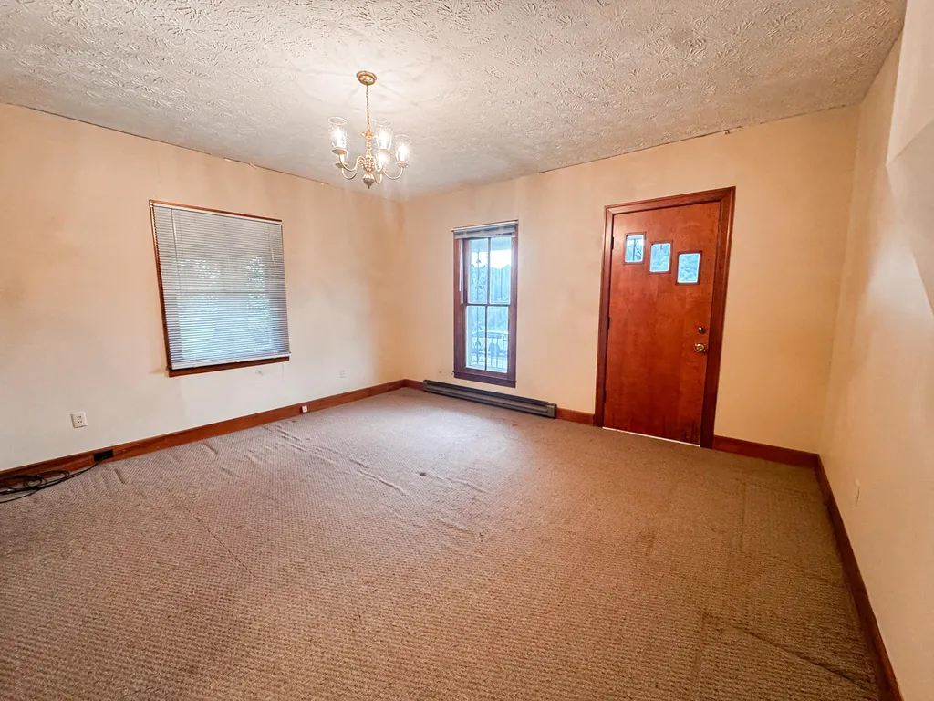 2970 Glensboro Road Lawrenceburg KY 40342