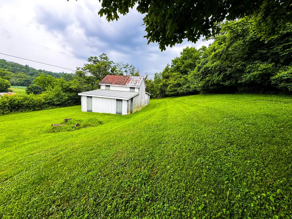 2970 Glensboro Road Lawrenceburg KY 40342