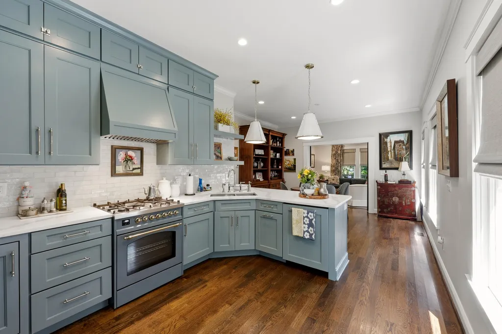 222 Clay Avenue Lexington KY 40502