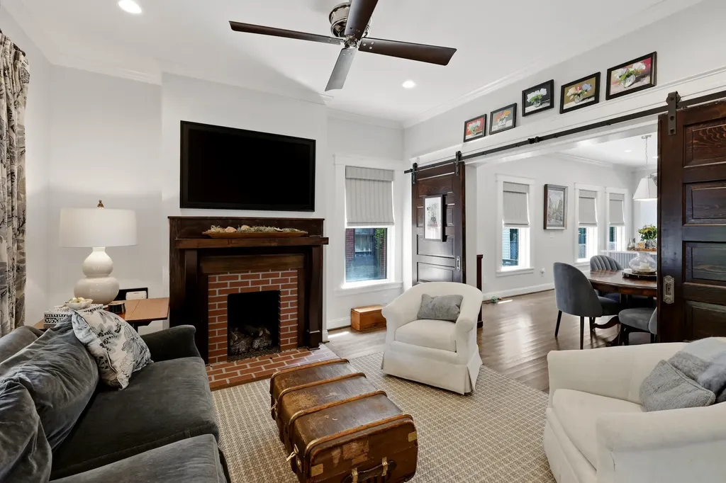 222 Clay Avenue Lexington KY 40502