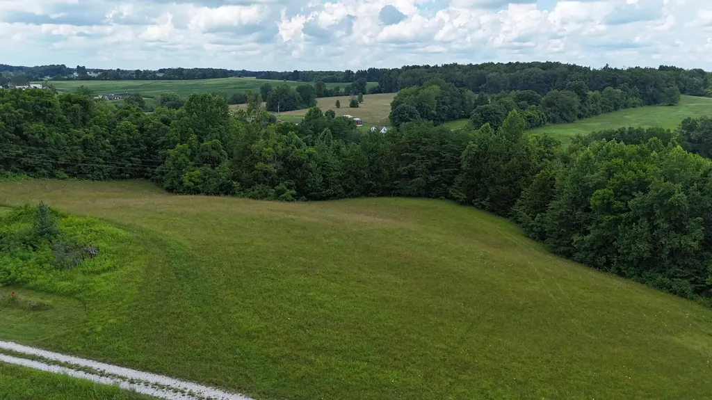 2548 Willailla Road Brodhead KY 40409