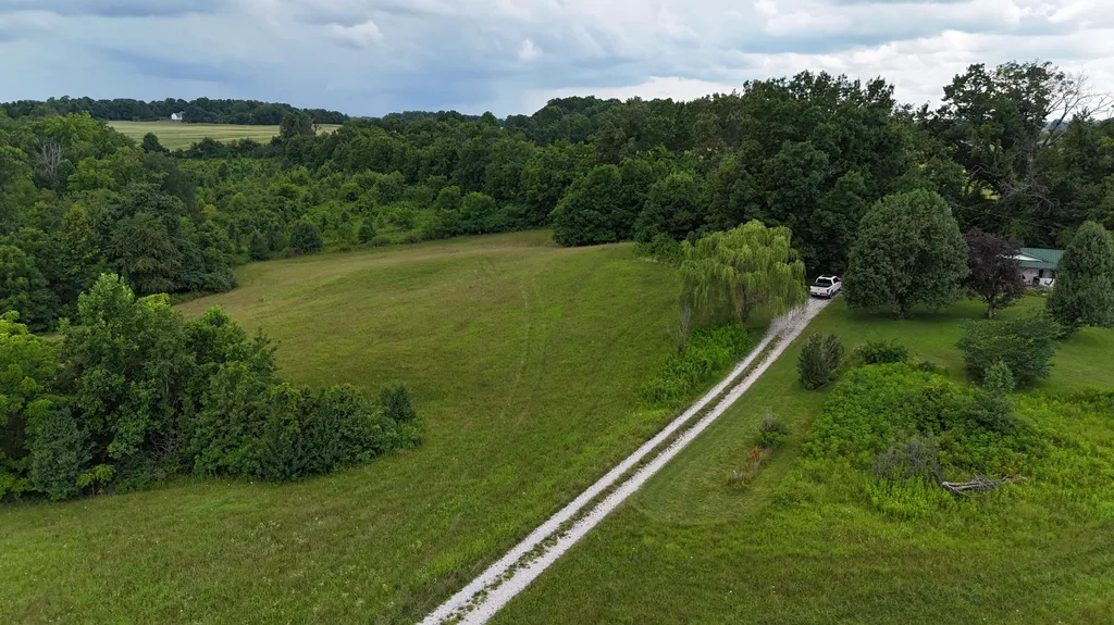 2548 Willailla Road Brodhead KY 40409