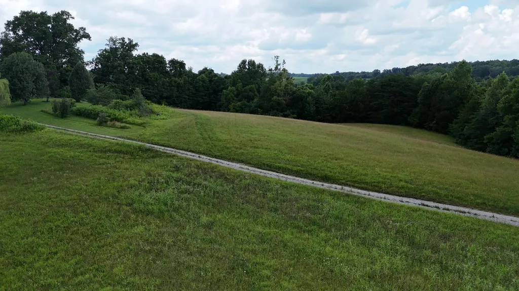 2548 Willailla Road Brodhead KY 40409